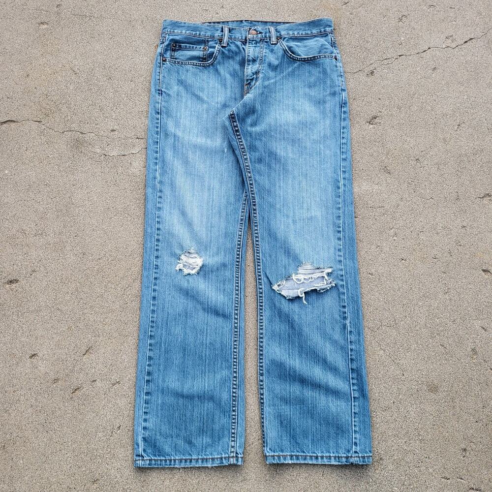 Levi's 559 32x31 Blue Jeans Pants Skater Distressed Denim Tag 32x32 RUN SMALL